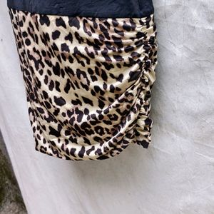 2.18.8 CUTE CHEETAH PRINT ONE SIDE RUCHED