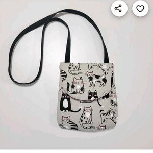 Kitty print sling bag