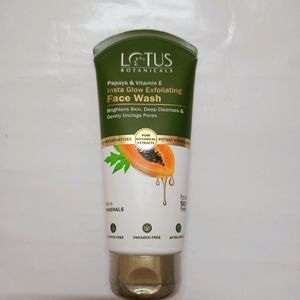 Lotus Botanical Papaya Face Wash - 1 Quantity