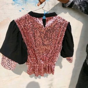 Sequin Megenta Pink Top 💗