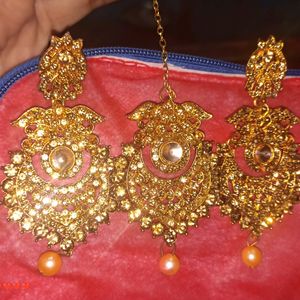 Mangtika And Earring Set