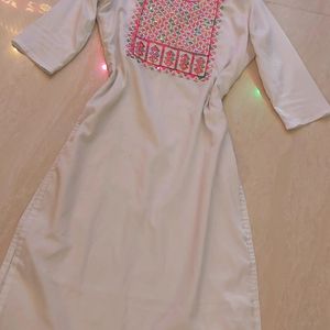 White Kurti