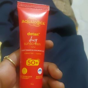 Aqualogica Detan Sunscreen