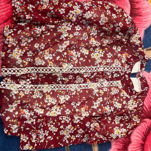 Floral Red White Top