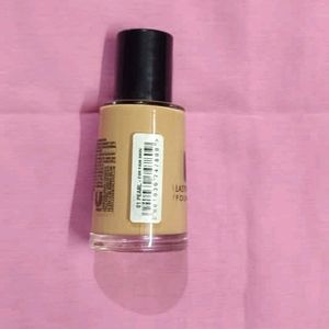 Elle 18 Pearl Shade Foundation