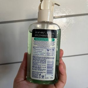 St. Ives Clear Face Wash with Tea Tree & 2% Salicy