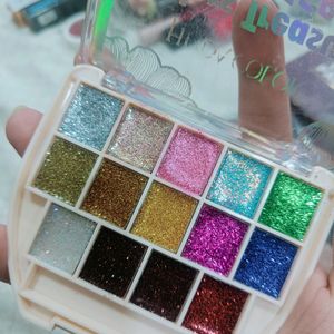 Eyeshadows/ Glitter