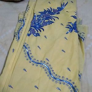 Women Saree Colour Cream