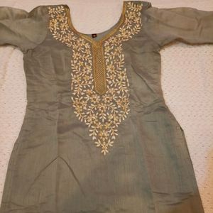 Kurti Set