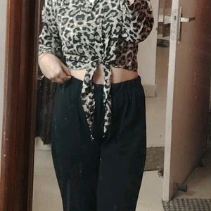 Cheetah Print Crop Shirt ✅