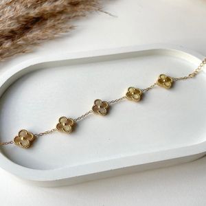 Golden Luck Leaflet Bracelet