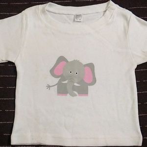 KIDS T-SHIRT Extremely New