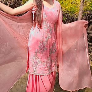 A Pink Colour Suit With Chnri