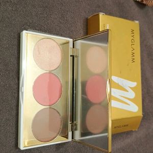 Makeup Kit Of Myglamm