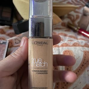 L’Oreal True Match Super Blendable Foundation