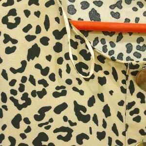 Cream Leopard Print Top🐆