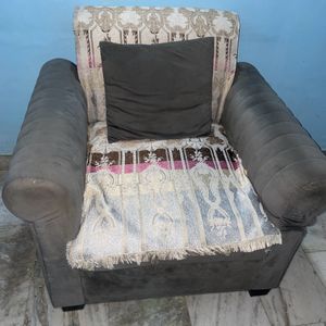 3+2+1 sofa with Table, a Deewan & Puffy