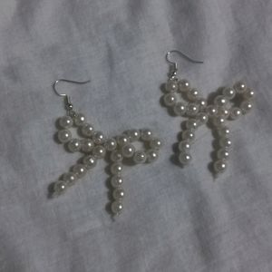 Coquette Bow Pearl Earrings