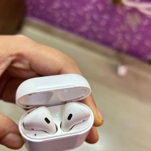 Original Airpods (1st gen)