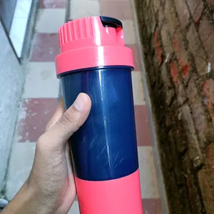 Cello Gym Shaker With Mixing Spring