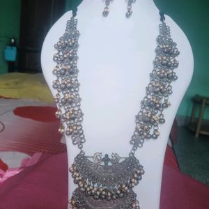 Black Polish Necklace