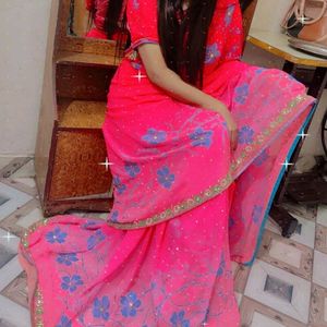 Beautiful Two Shades Colored Saree Easy To Wear