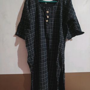 Women Checkered A-line Kurta...