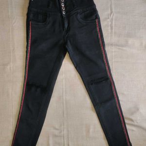 Women Black Skinny Jeans