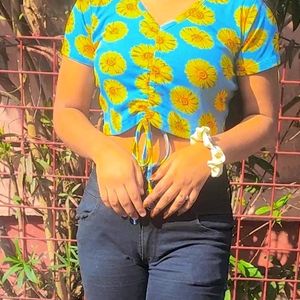 A Pretty Sunflower Crop Top