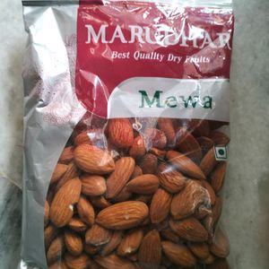 Almonds....200grams, Bulk Available