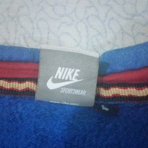 Nike Sweatshirt At 100 Rs. Only