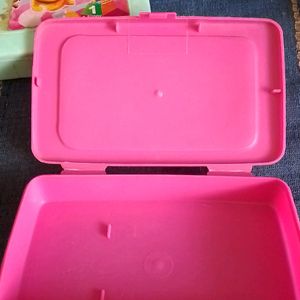 Kids Tiffin Box With Compartments Inside