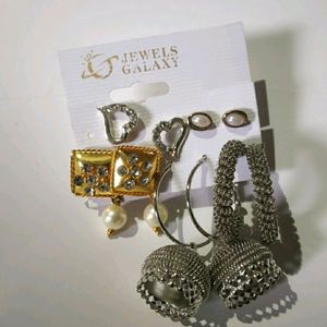 Earrings Set