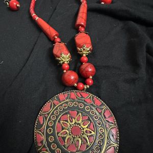 Red Pendant Set