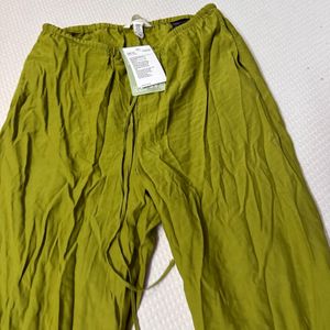 H&M New flared Pants with Tag