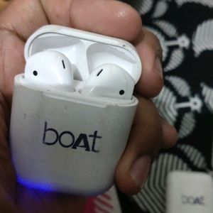 Boat Blue Tooth Ear Buds Set Of 4