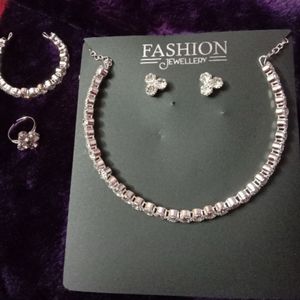 Diamond Necklace Set