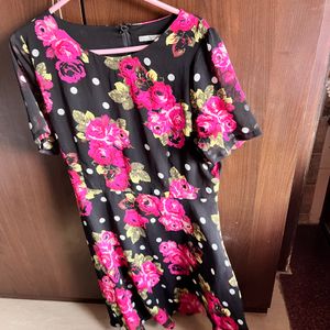 Elegant Black Flowery Dress