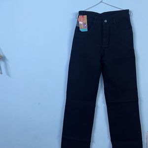 New black straight jeans