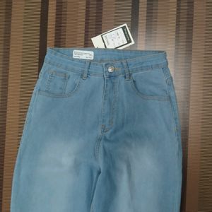 V-66 Size-26 Straight Women Denim Jeans