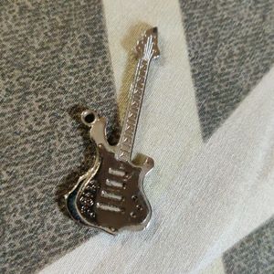 Guitar Keychain