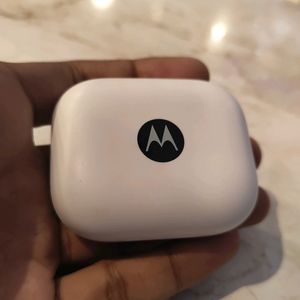 Motorola Moto Buds With 1 Year Extended Warranty