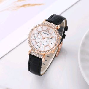 SWAROVSKI PREMIUM QUALITY LADIES WATCH