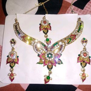 Multicolored Diamond Jewellery Set