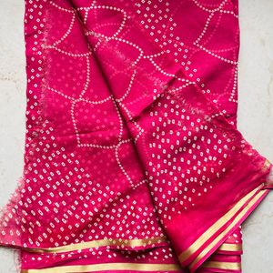 Onian Pink Saree