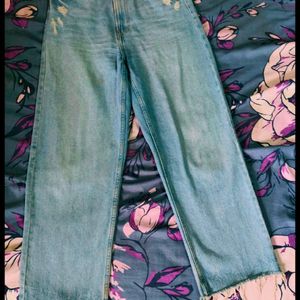 H&M Straight Fit Jeans