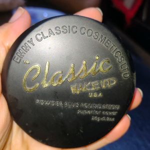 Classic Make Up U.S.A Compact With Concealer