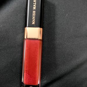 Manish Malhotra Lip gloss (Ravishing Red)