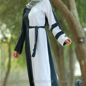 Grey And Off White Abaya/Burkha/Niqab