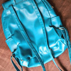 Pretty Blue Bagpack💙